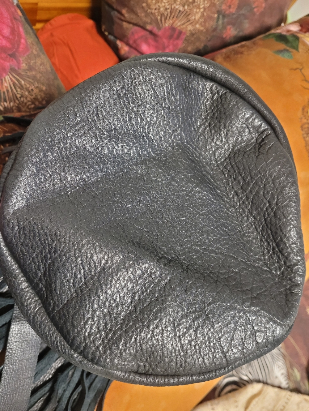 Amazing Leather Handcrafted Fringe Bag - Picture 5 of 8